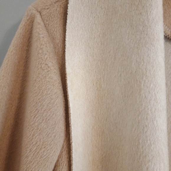 Dictionary Tan Cream Open Front Fleece Jacket Neutral Comfy Size Medium - Picture 4 of 7